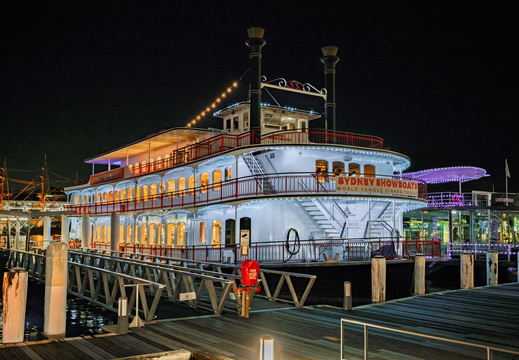 Showboat